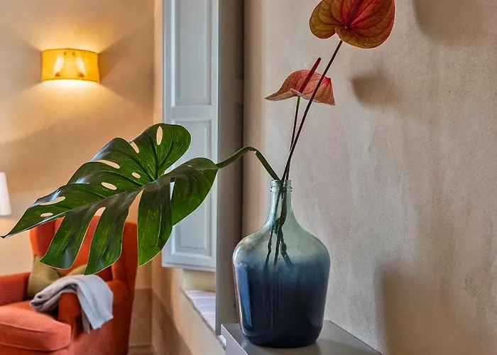 Mami - Boutique Adults Only Сиена