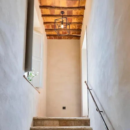 Mami - Boutique Adults Only 4*