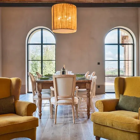 Mami - Boutique Adults Only