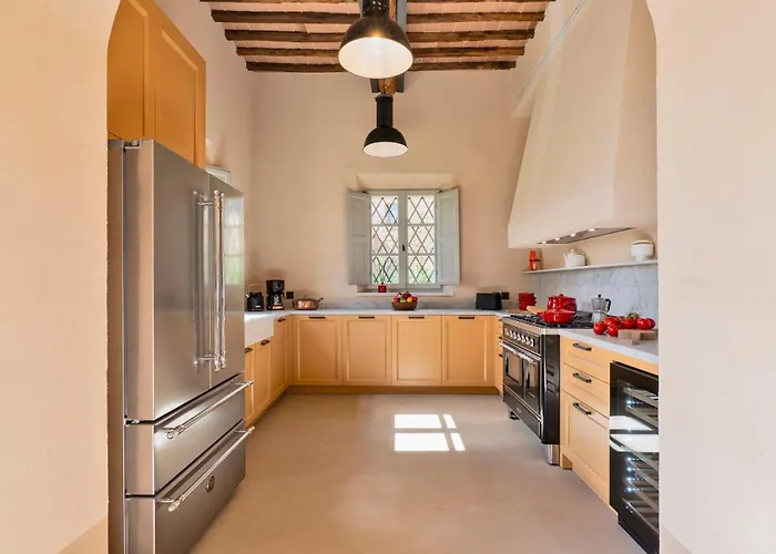 Mami - Boutique Adults Only Nocleg ze śniadaniem 4*