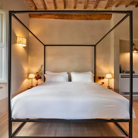 Mami - Boutique Adults Only Bed and breakfast Siena