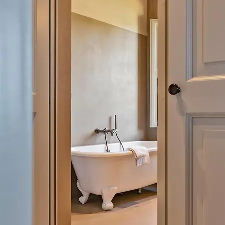 Couette-café Mami - Boutique Adults Only 4*