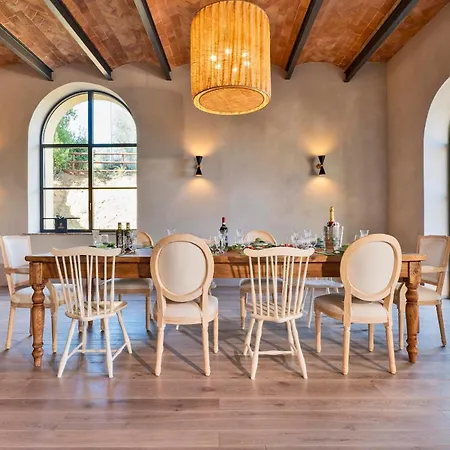 Mami - Boutique Adults Only