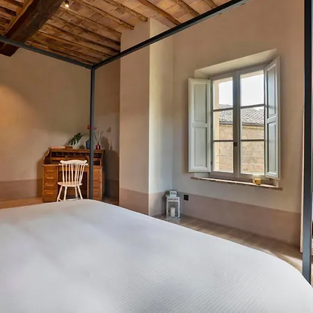 Mami - Boutique Adults Only