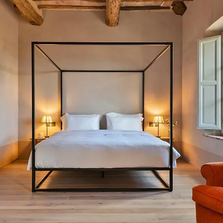 Mami - Boutique Adults Only 4*