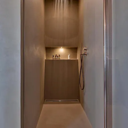 Mami - Boutique Adults Only Sienne